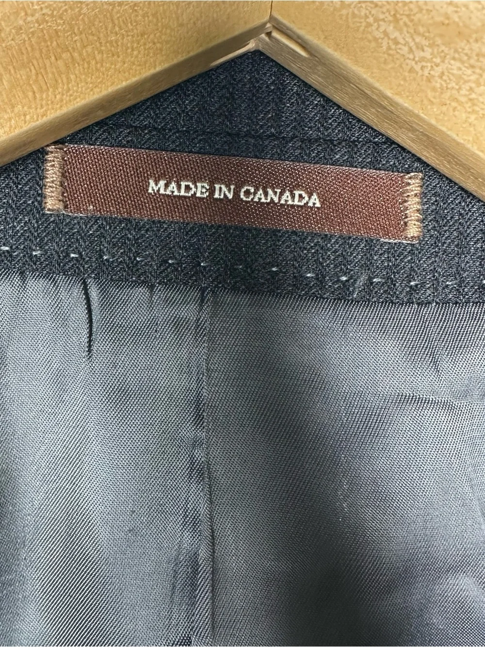 Peter Millar 100% Wool Black Herringbone Blazer Suit Jacket 44S